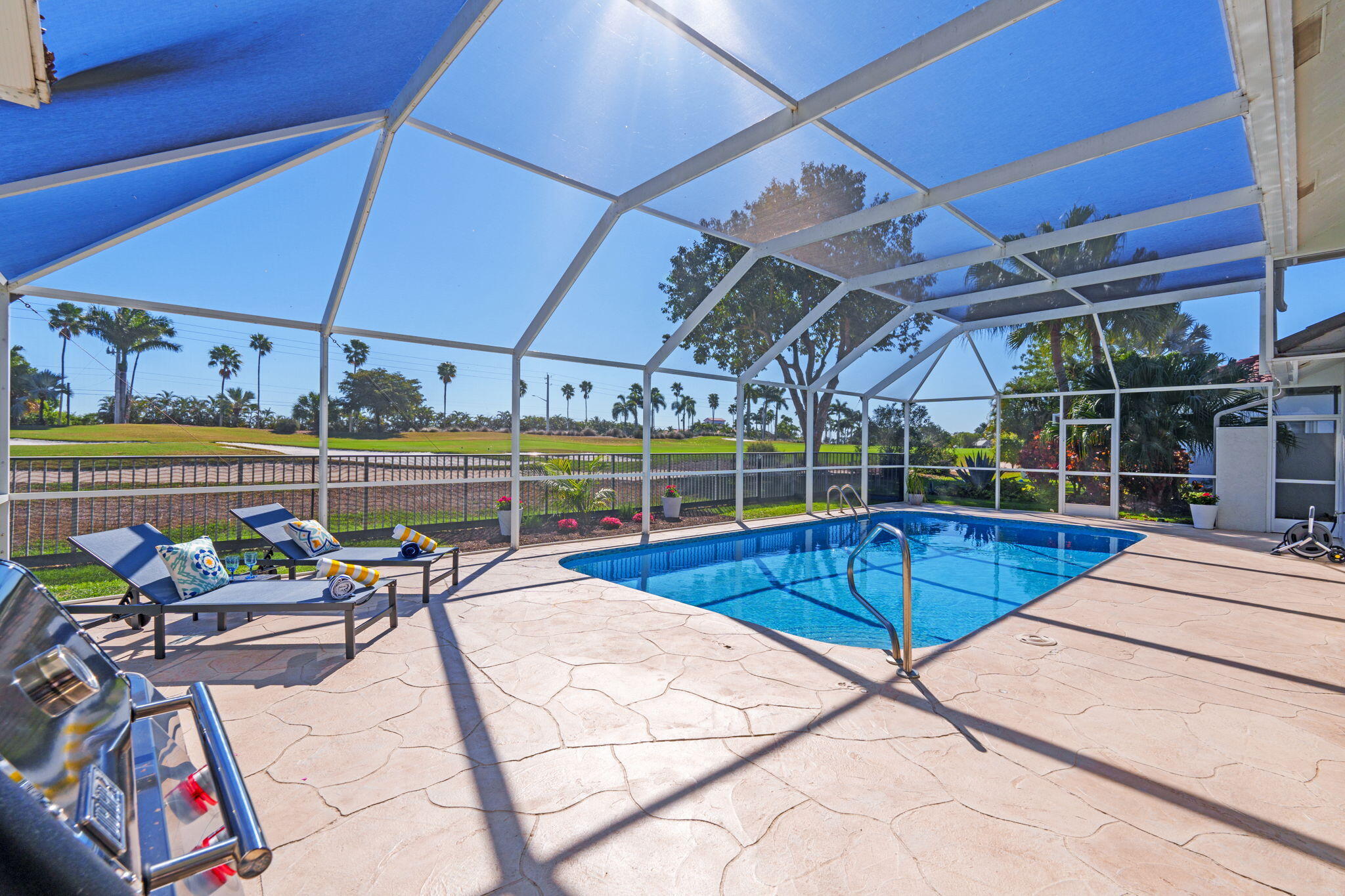 LAKEFIELD OF THE LANDINGS AT WELLINGTON PL 3A - Residential