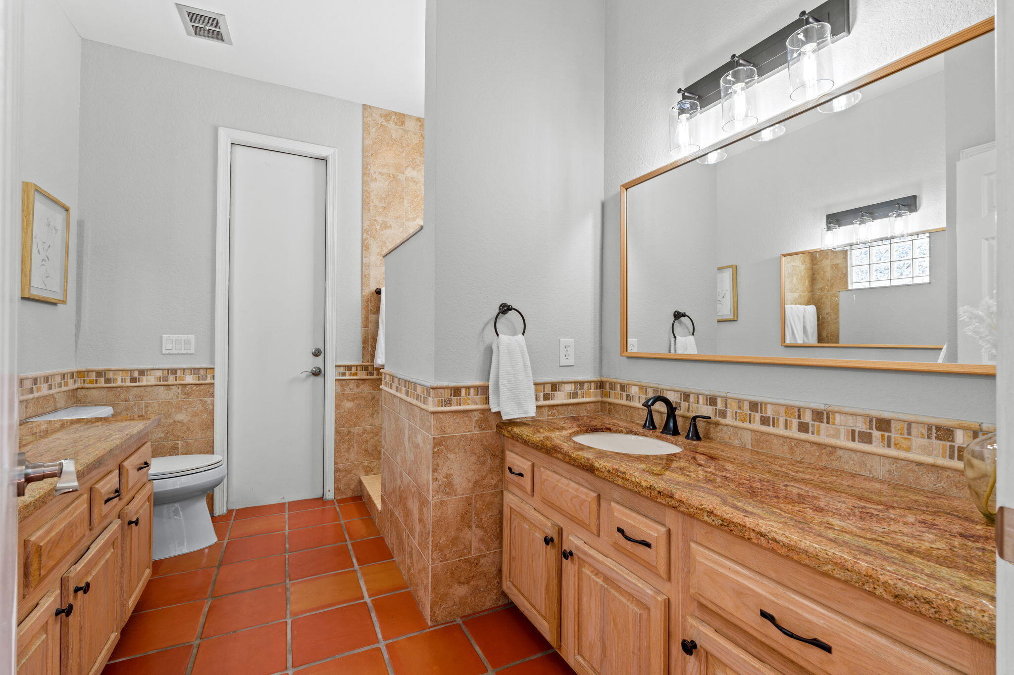 LAKEFIELD OF THE LANDINGS AT WELLINGTON PL 3A - Residential