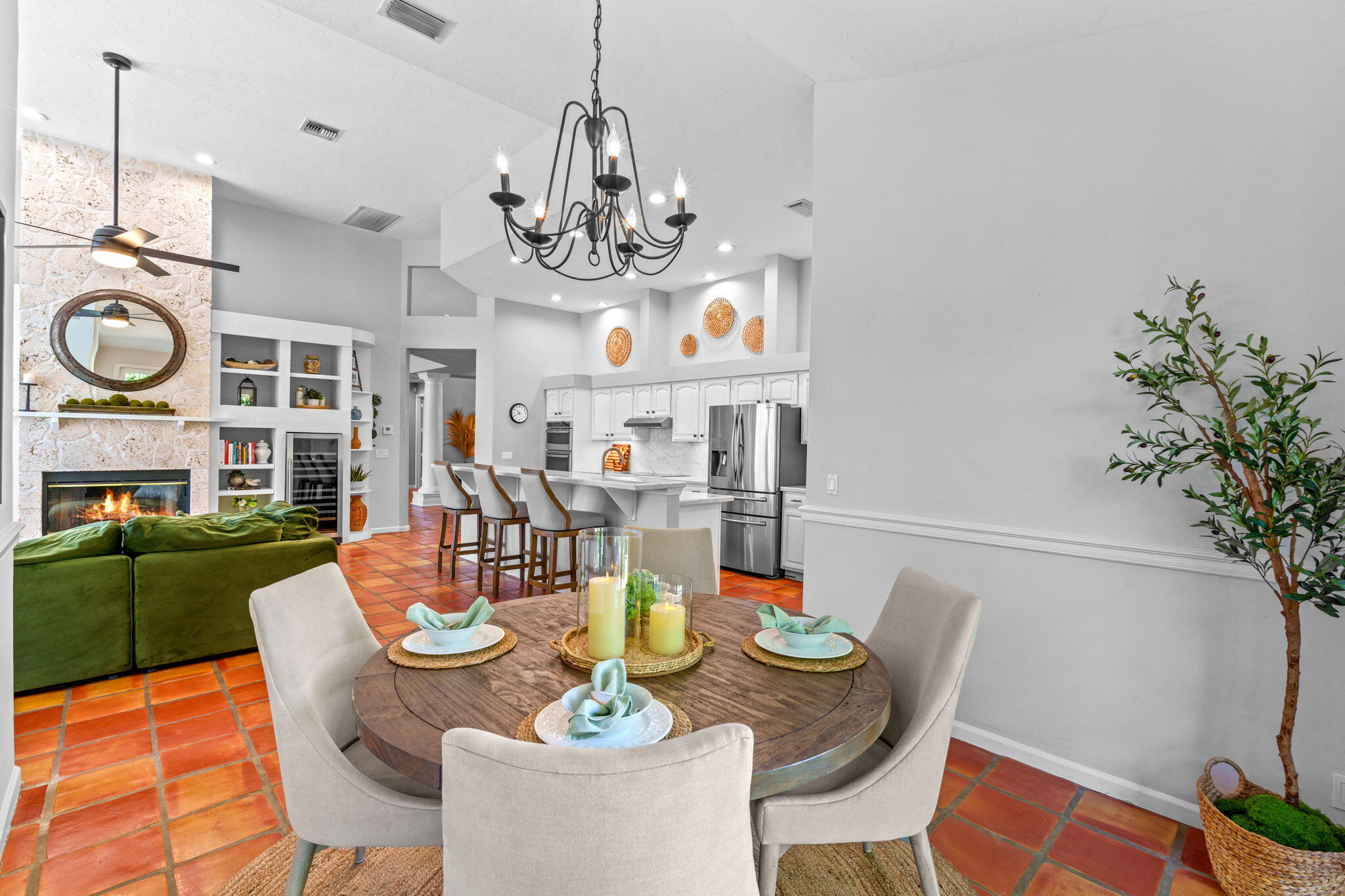 LAKEFIELD OF THE LANDINGS AT WELLINGTON PL 3A - Residential