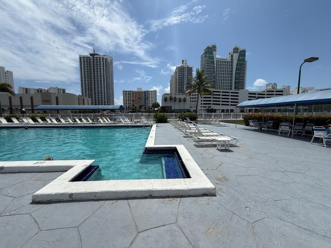 Towers of Oceanview South - Residential