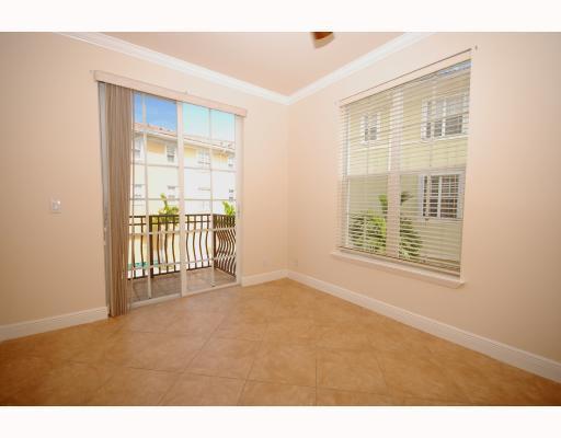 OSCEOLA WOODS - Residential Lease