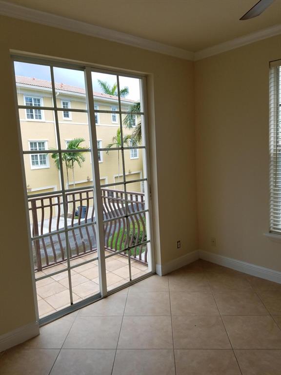 OSCEOLA WOODS - Residential Lease