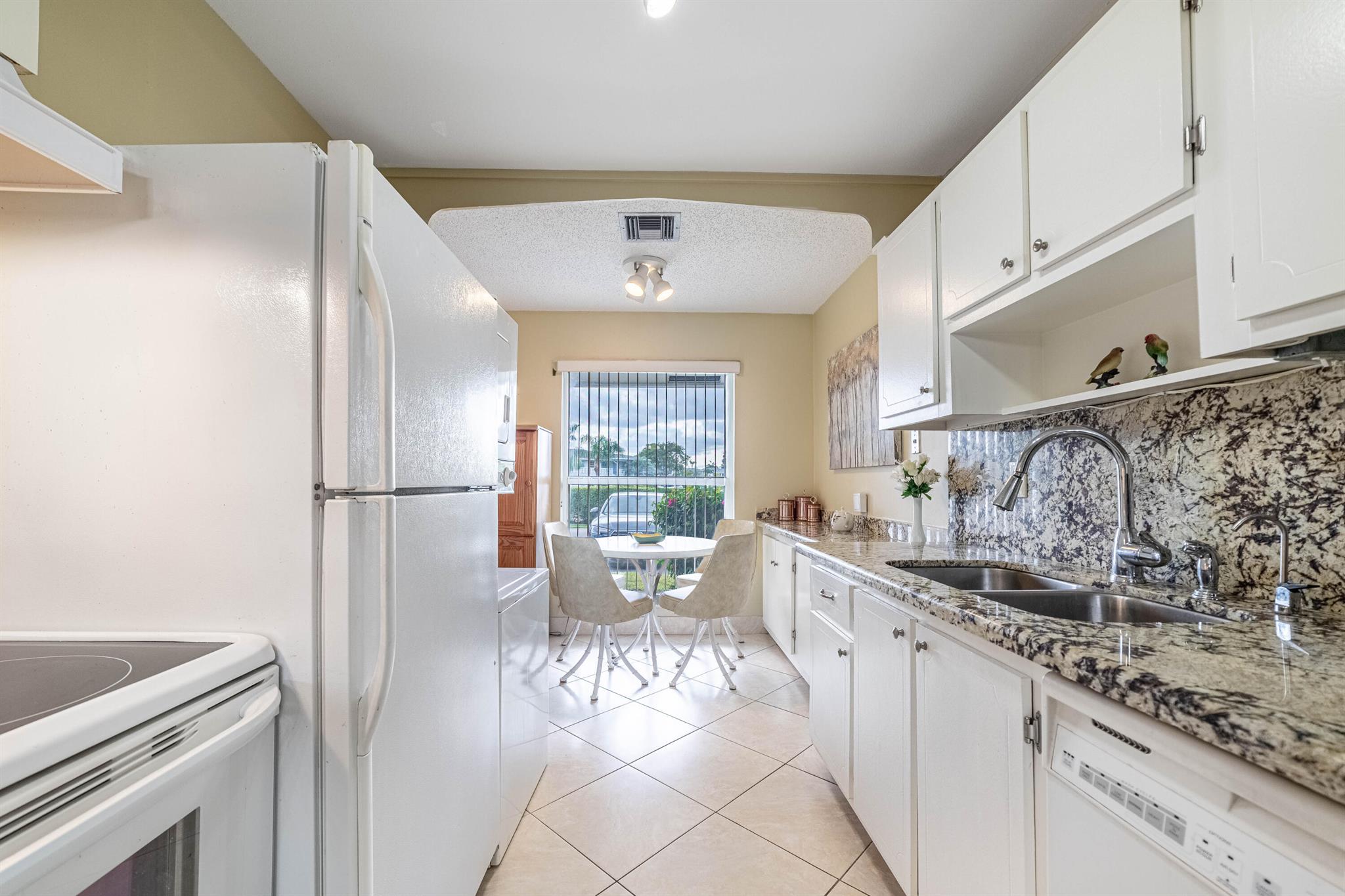 2711 SW 13th Street 39-B