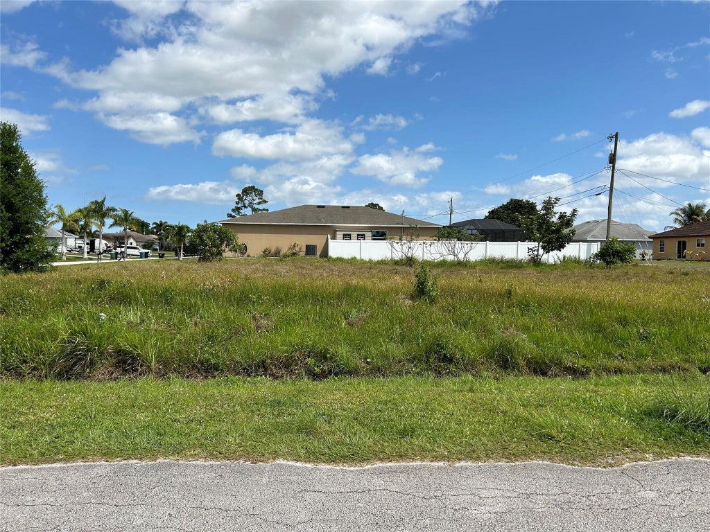 Photo of 1086 SW Fisherman Avenue, Port Saint Lucie, FL 34953 (MLS # F10432897)