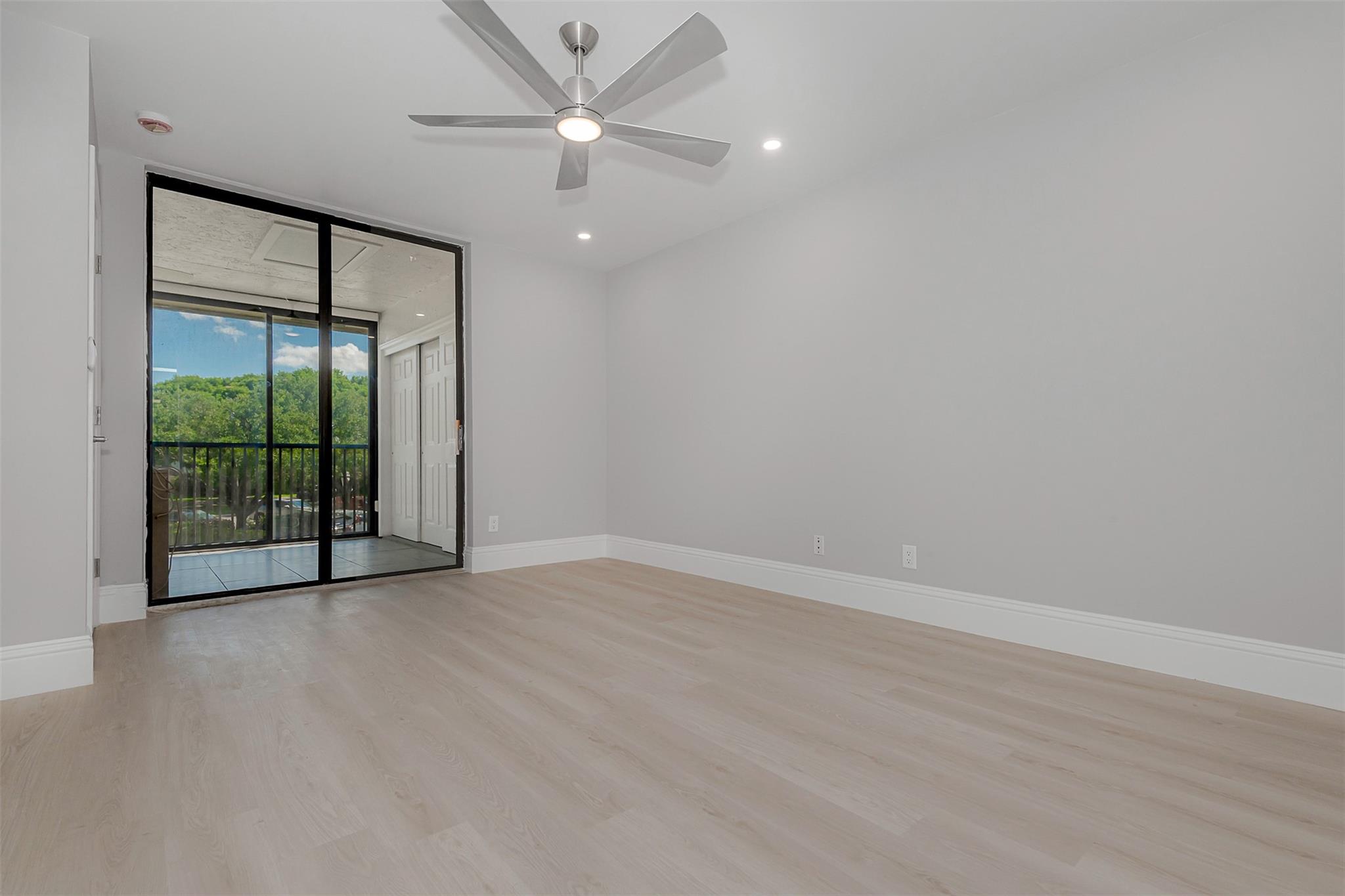 Baywood Village - Residential