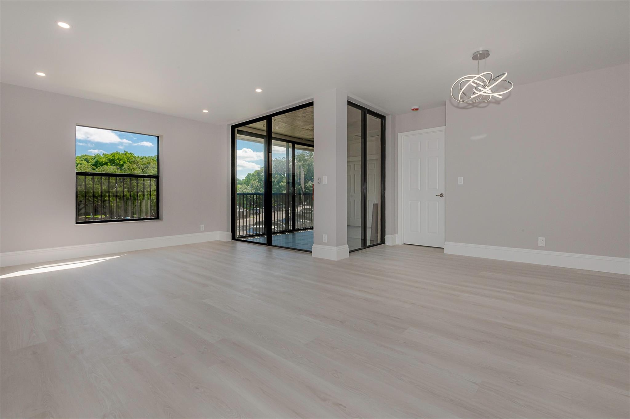 Baywood Village - Residential