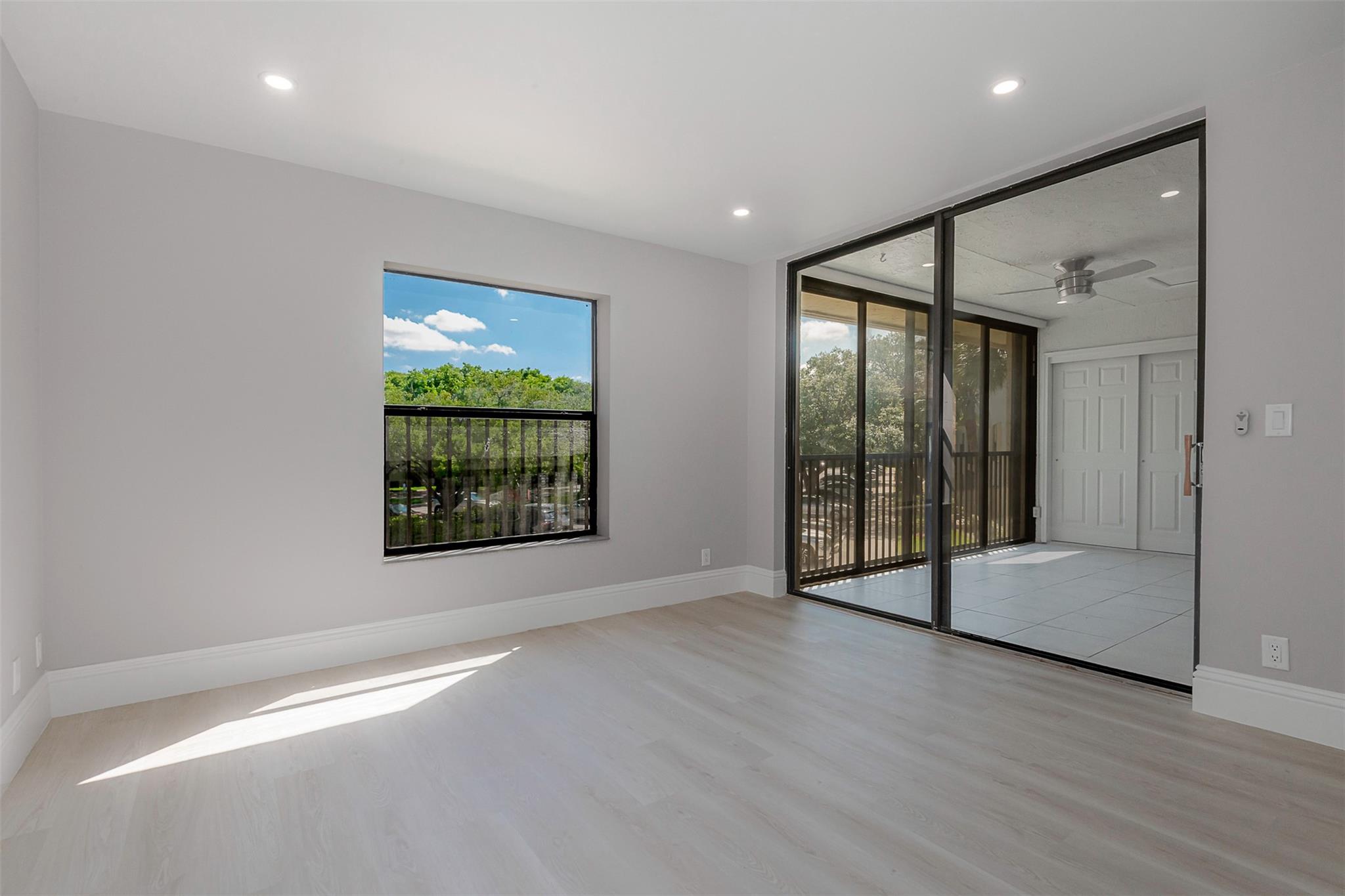 Baywood Village - Residential