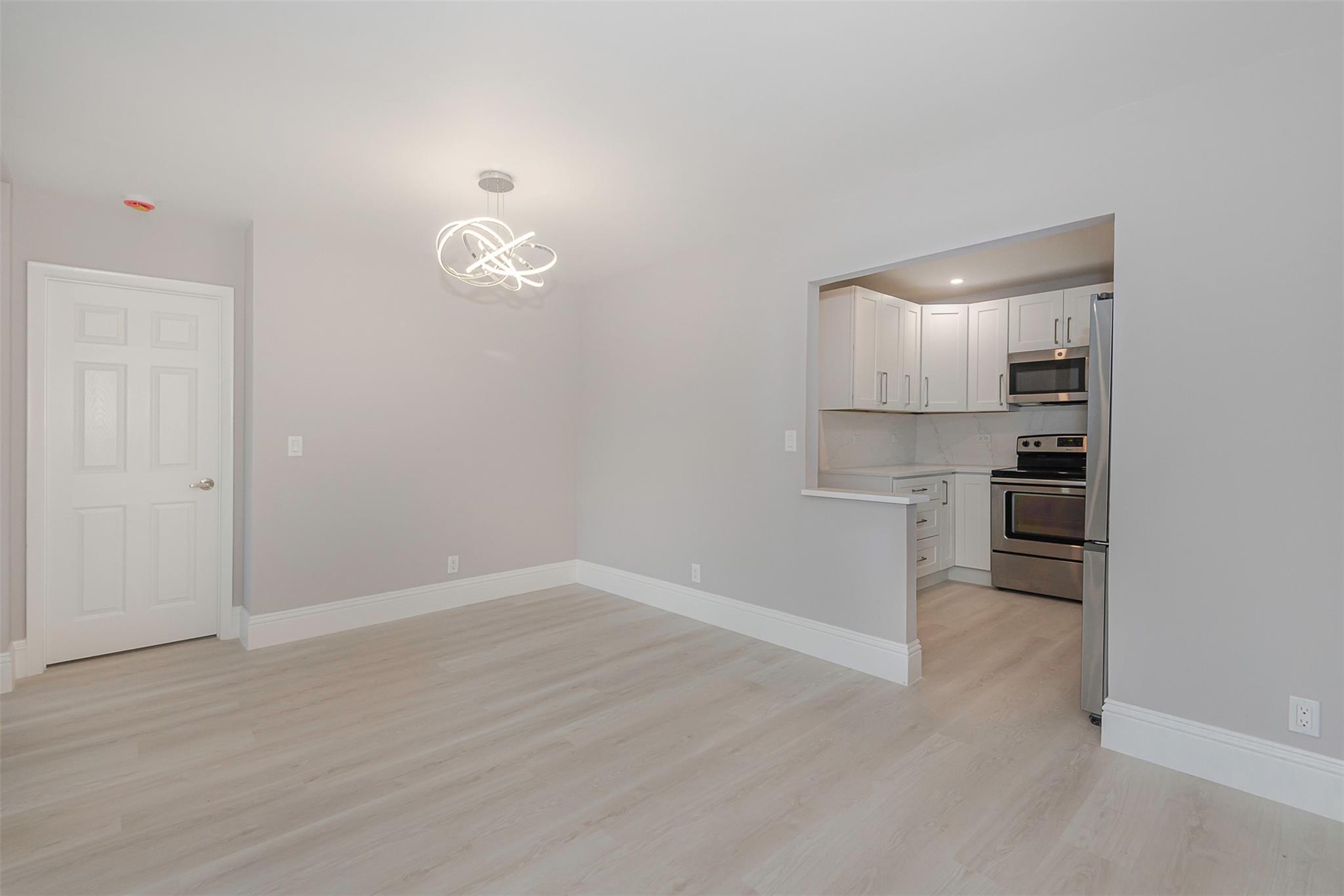 Baywood Village - Residential