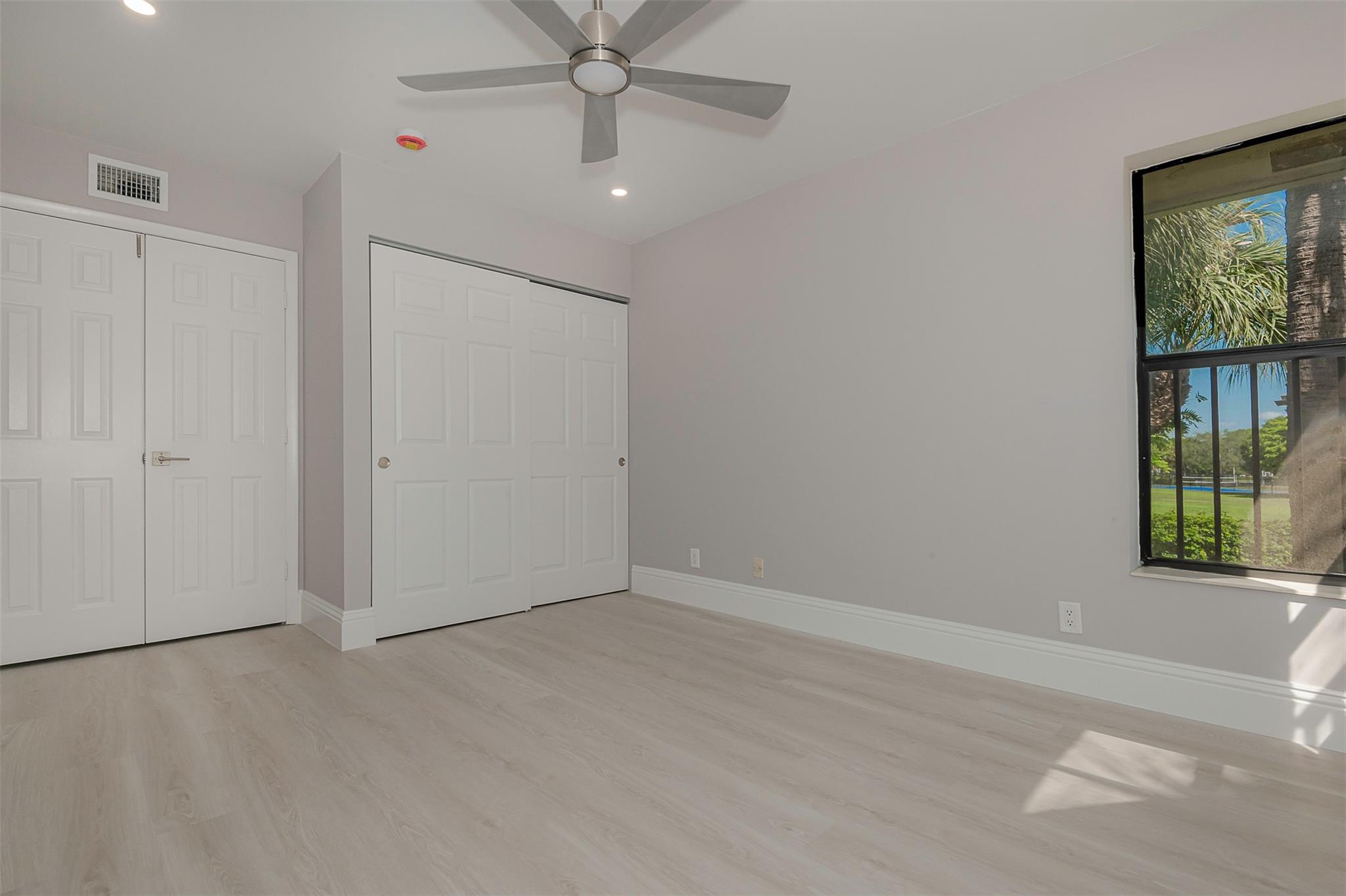 Baywood Village - Residential