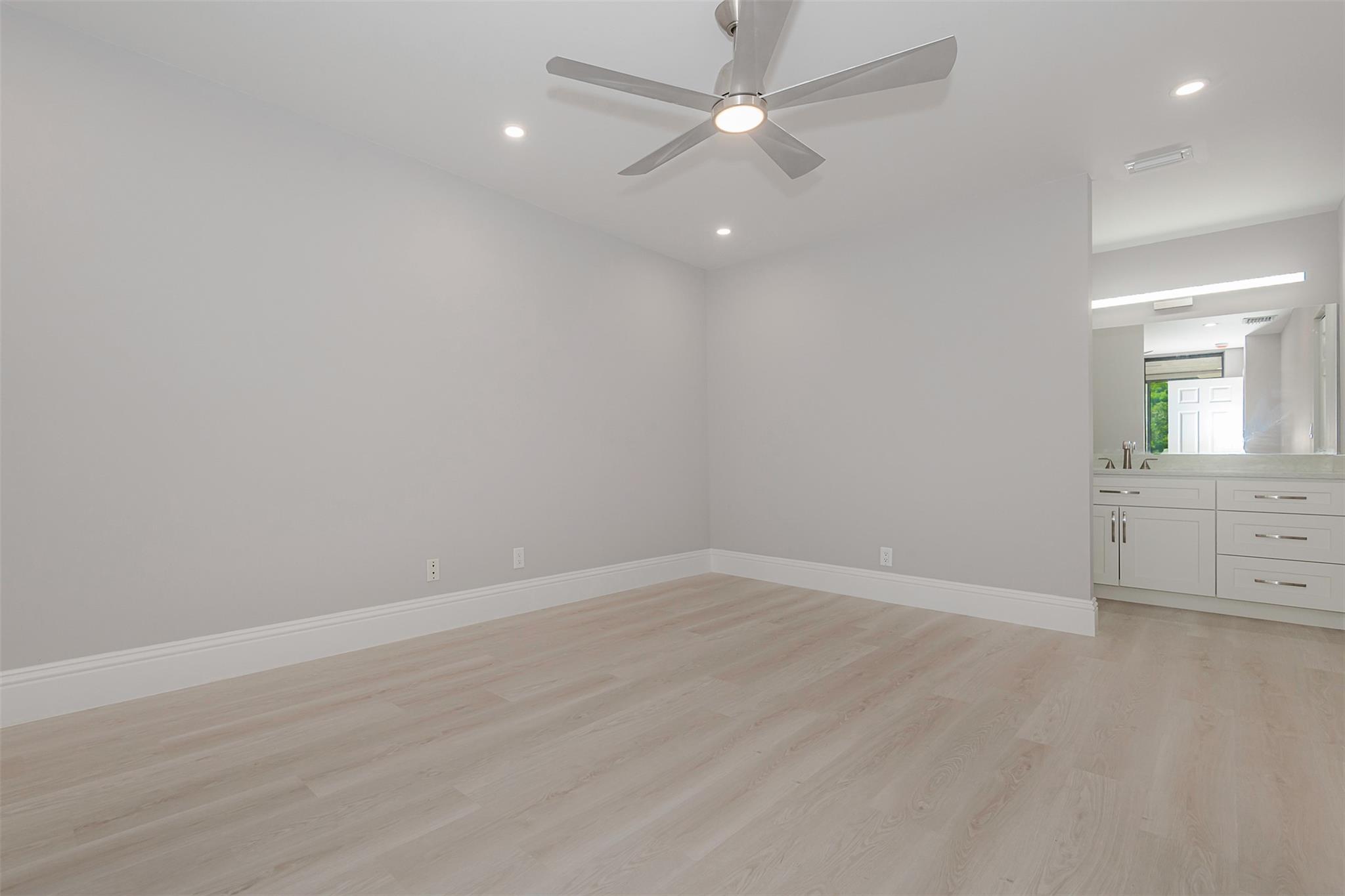 Baywood Village - Residential