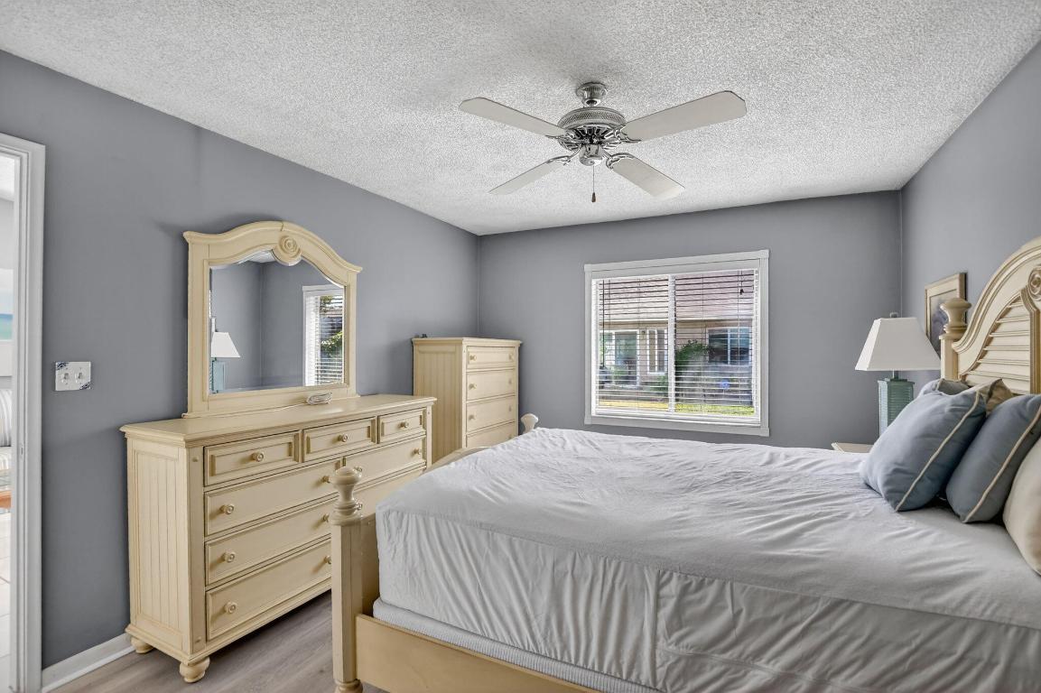 WHISPER WALK - Residential Lease