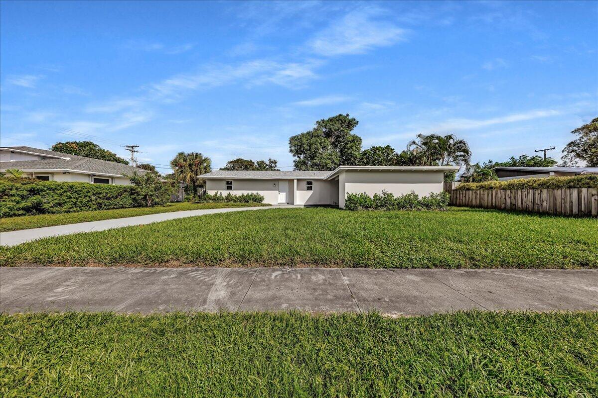 Properties 1463 8th Street