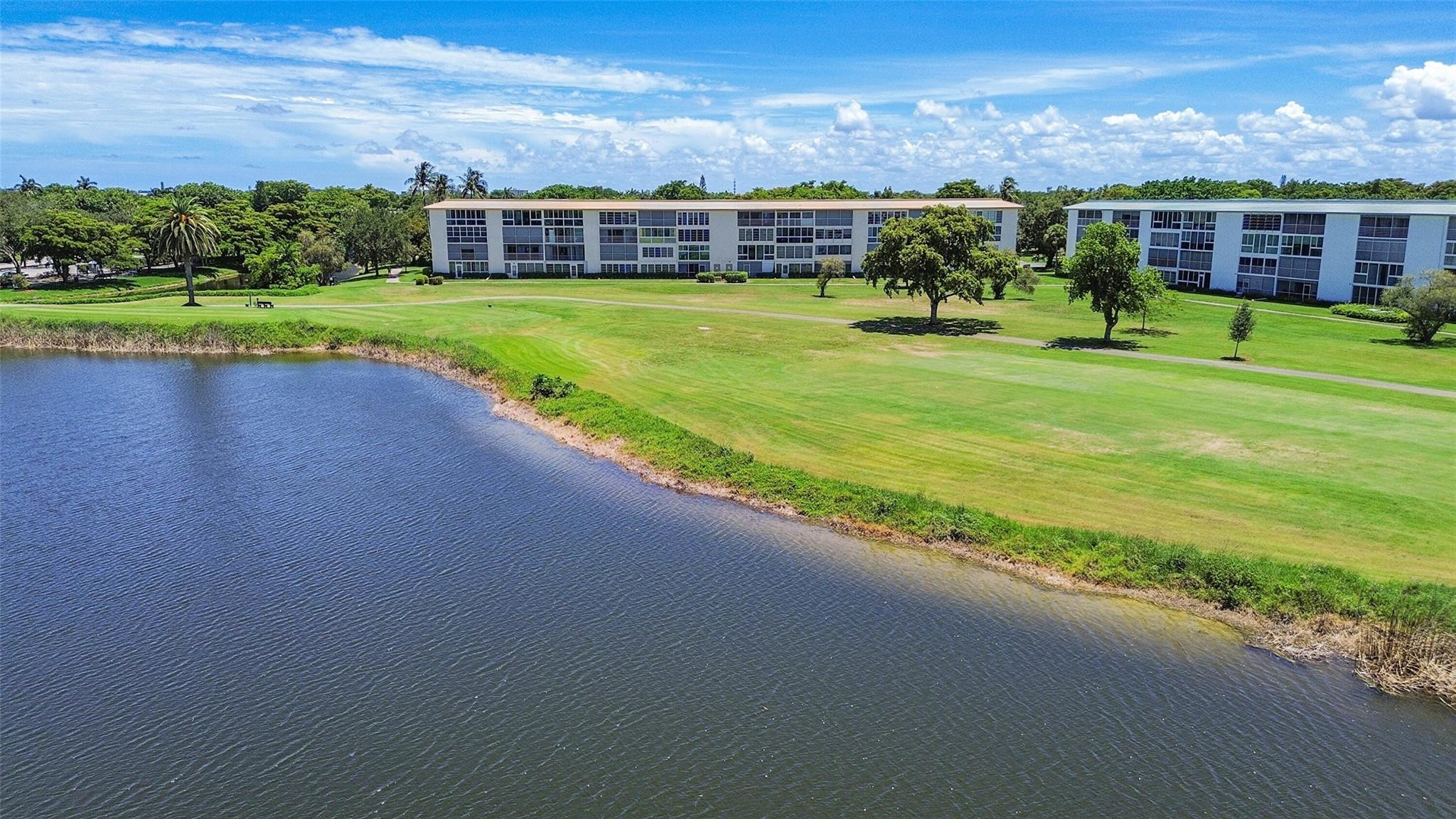 WYNMOOR VILLAGE - Residential