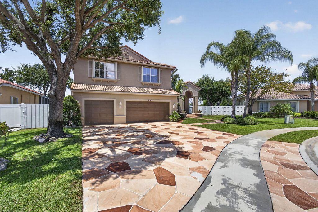 Photo of 6263 Shadow Tree Lane, Lake Worth, FL 33463 (MLS # B26022543)