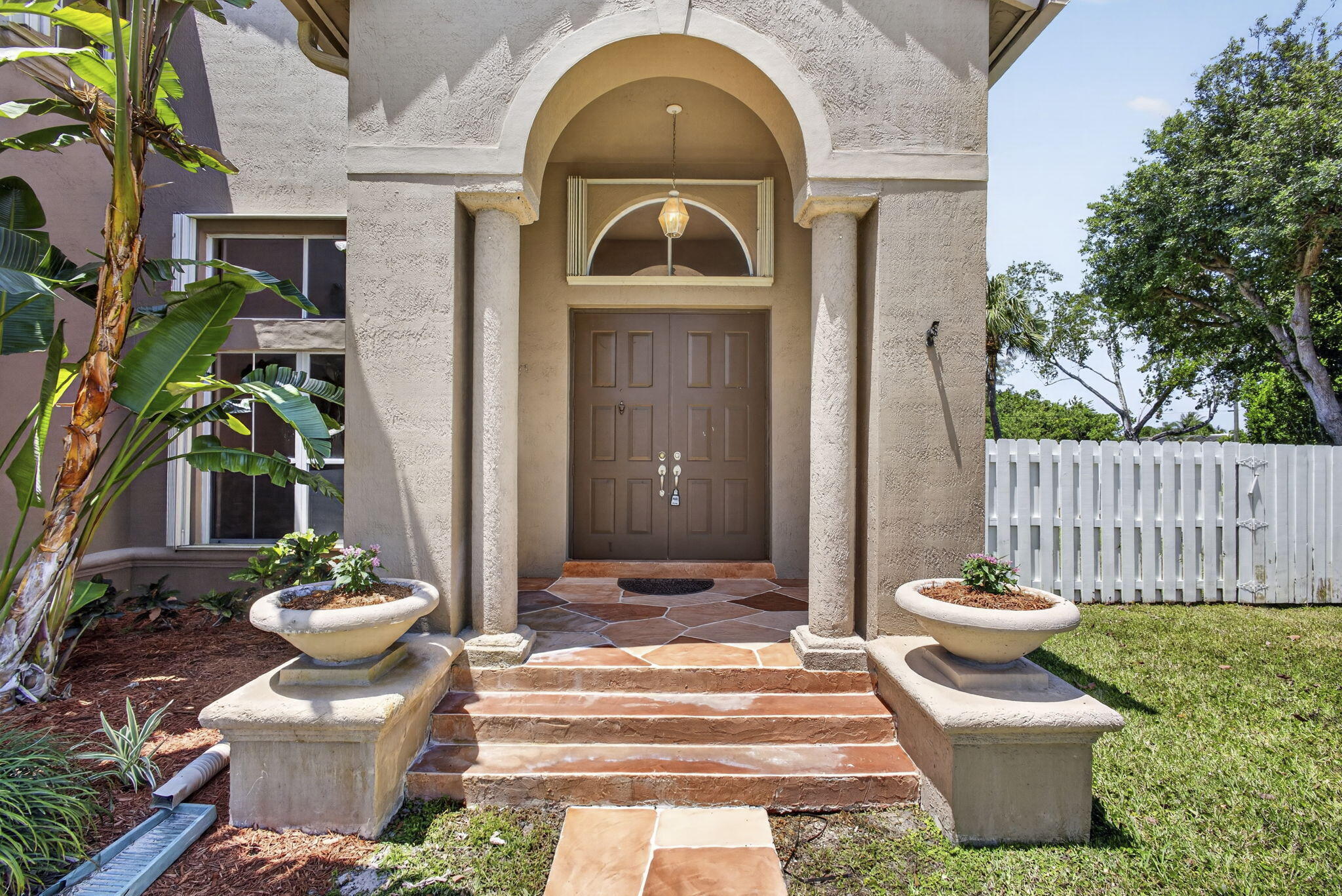 6263 Shadow Tree Lane