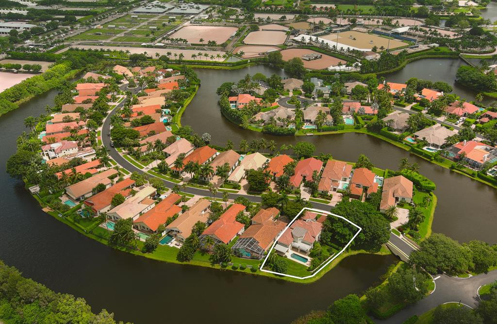 EQUESTRIAN CLUB ESTATES 2 - Residential