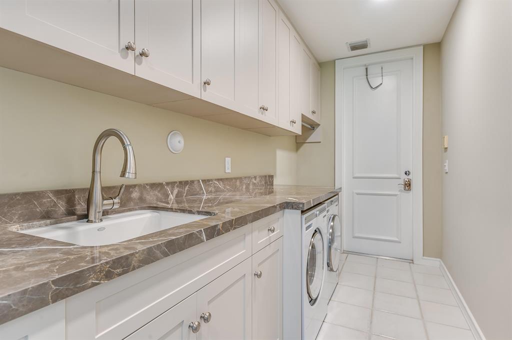 EQUESTRIAN CLUB ESTATES 2 - Residential