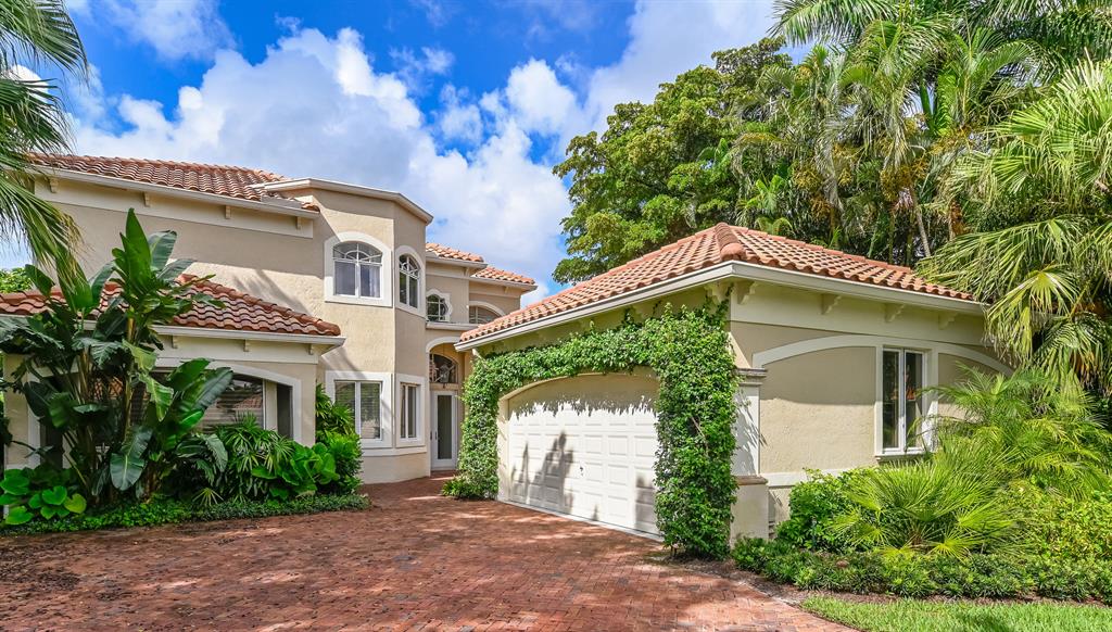 EQUESTRIAN CLUB ESTATES 2 - Residential