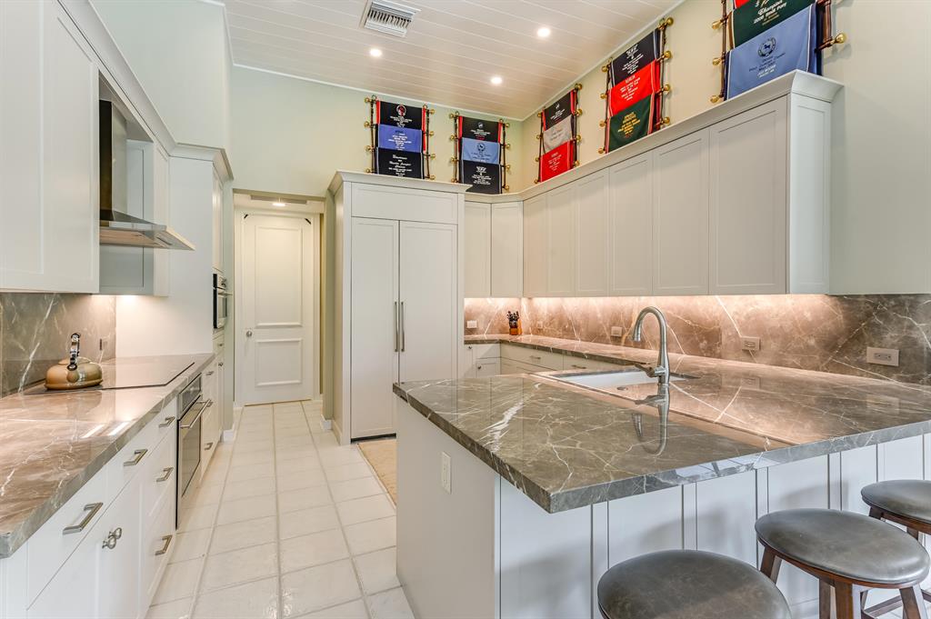 EQUESTRIAN CLUB ESTATES 2 - Residential