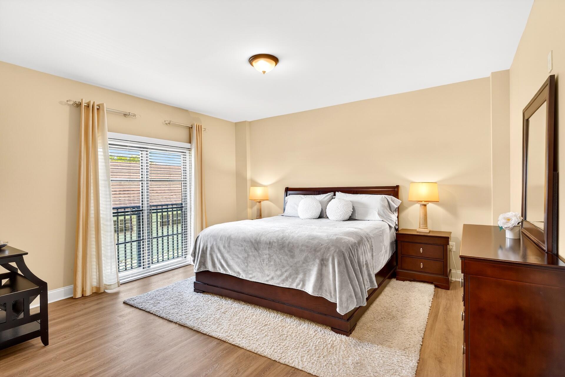 FOUNTAINS ON OCEAN BOULEVARD - Residential Lease
