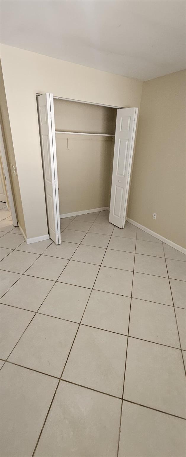 MODEL LAND CO - Residential Lease