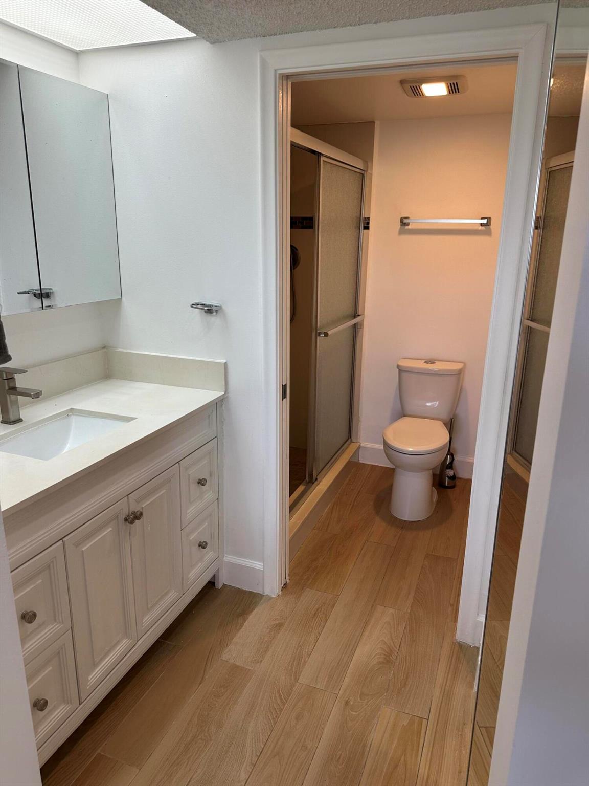 CAMBRIDGE AT CENTURY - Residential
