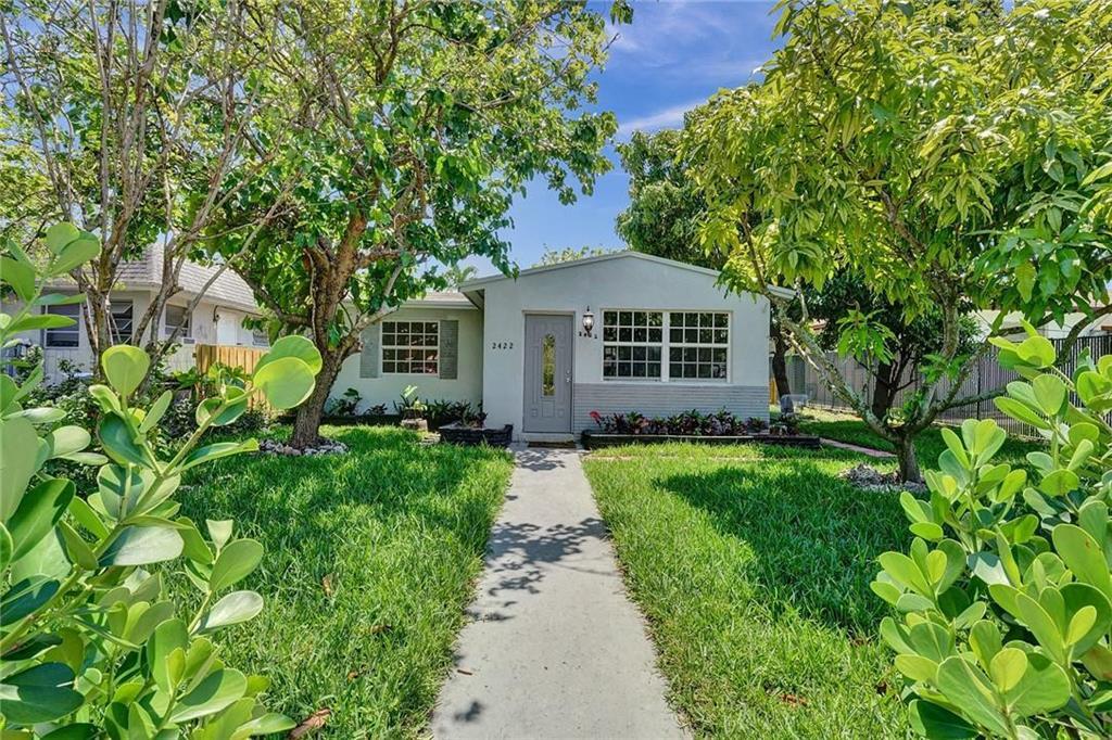 HOLLYWOOD PARK - Residential