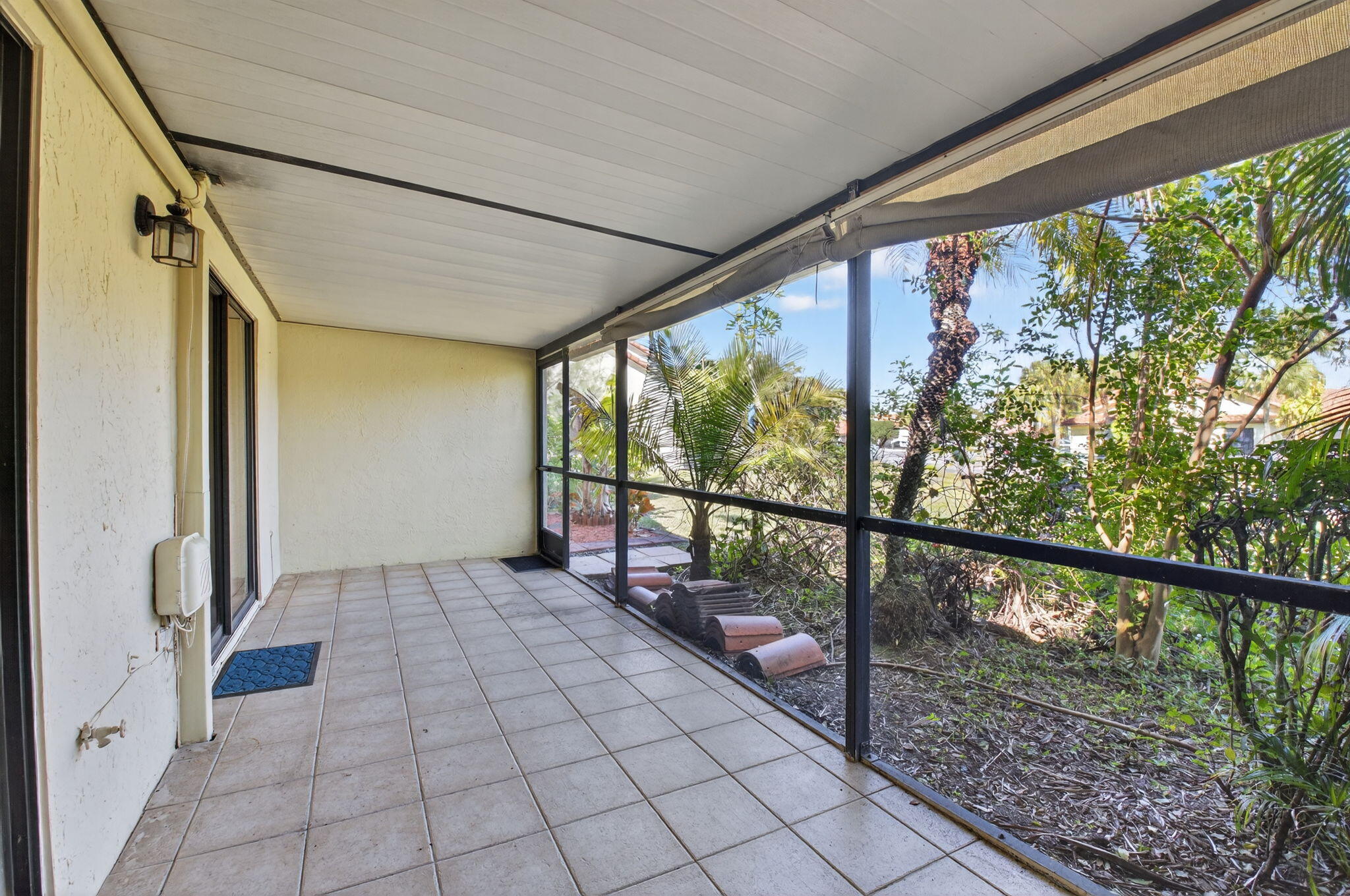 WOODSTREAM - Residential Lease