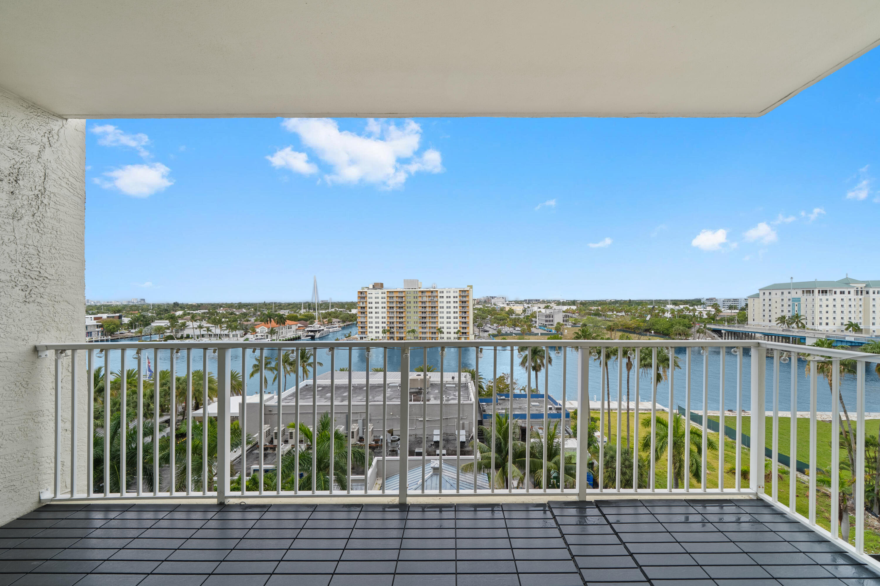 TIDES AT BRIDGESIDE SQUARE - Residential Lease