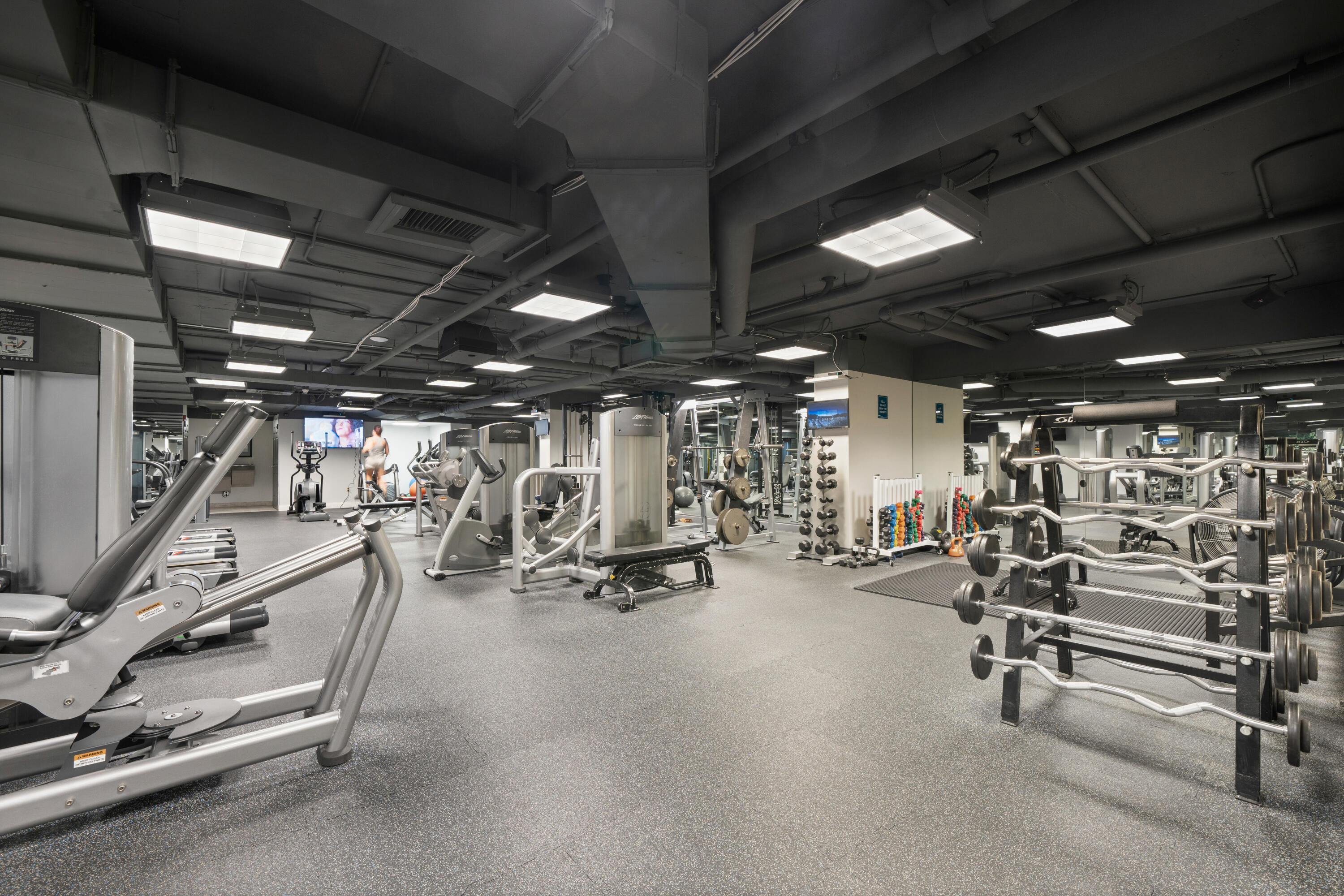 TIDES AT BRIDGESIDE SQUARE - Residential Lease