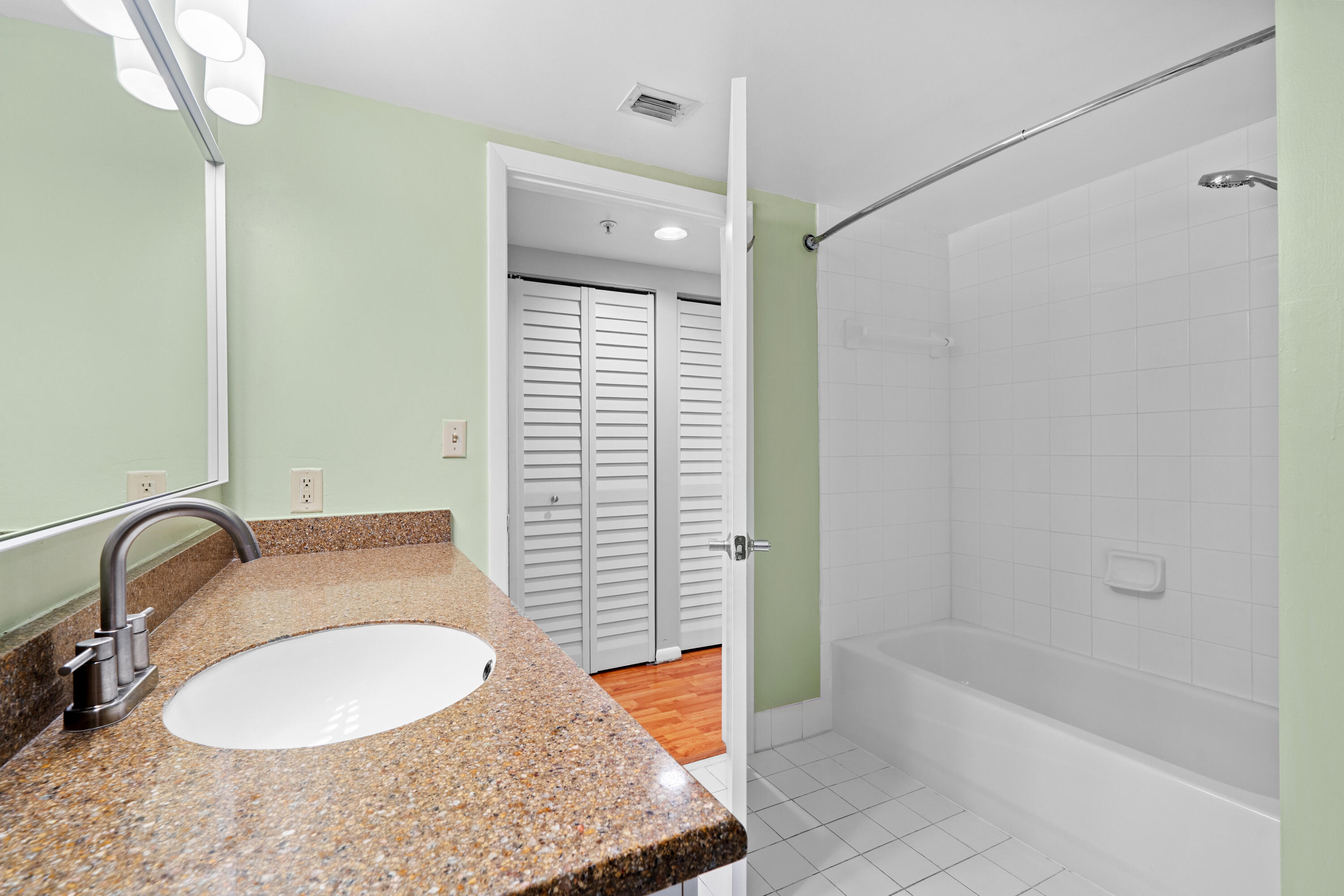 TIDES AT BRIDGESIDE SQUARE - Residential Lease