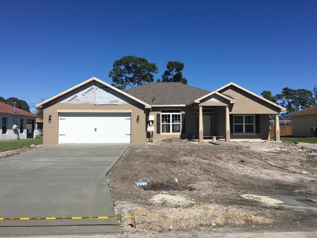 PORT ST LUCIE SECTION 33 - Residential