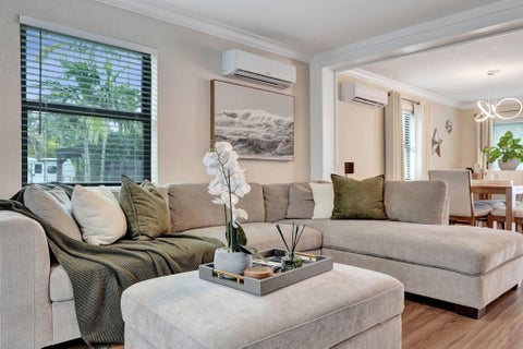 Tiny photo for 800 N 59th Avenue #1-2, Hollywood, FL 33021 (MLS # B26083430)