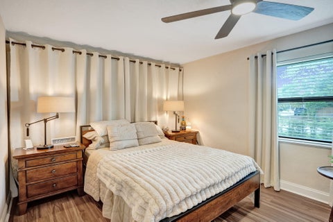 Tiny photo for 800 N 59th Avenue #1-2, Hollywood, FL 33021 (MLS # B26083430)