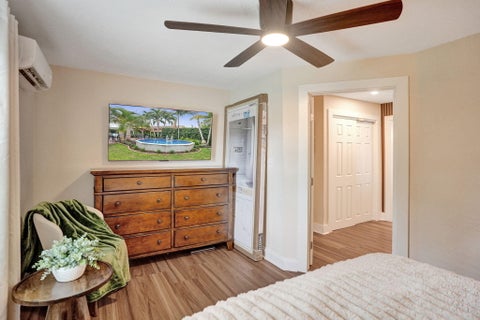 Tiny photo for 800 N 59th Avenue #1-2, Hollywood, FL 33021 (MLS # B26083430)