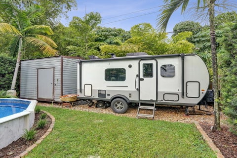 Tiny photo for 800 N 59th Avenue #1-2, Hollywood, FL 33021 (MLS # B26083430)