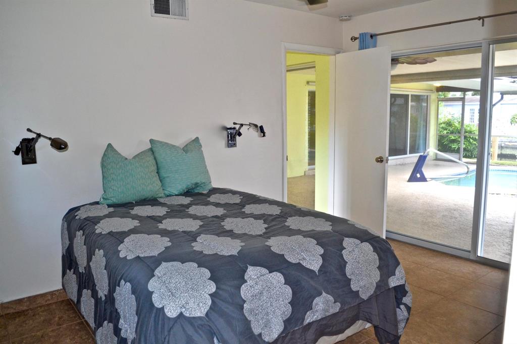 ROYAL PALM ACRES  1ST SEC - Residential