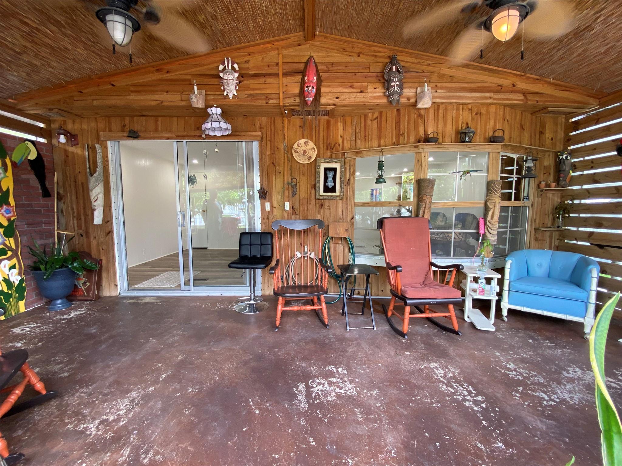 ESTATES OF FORT LAUDERDALE - Residential Lease