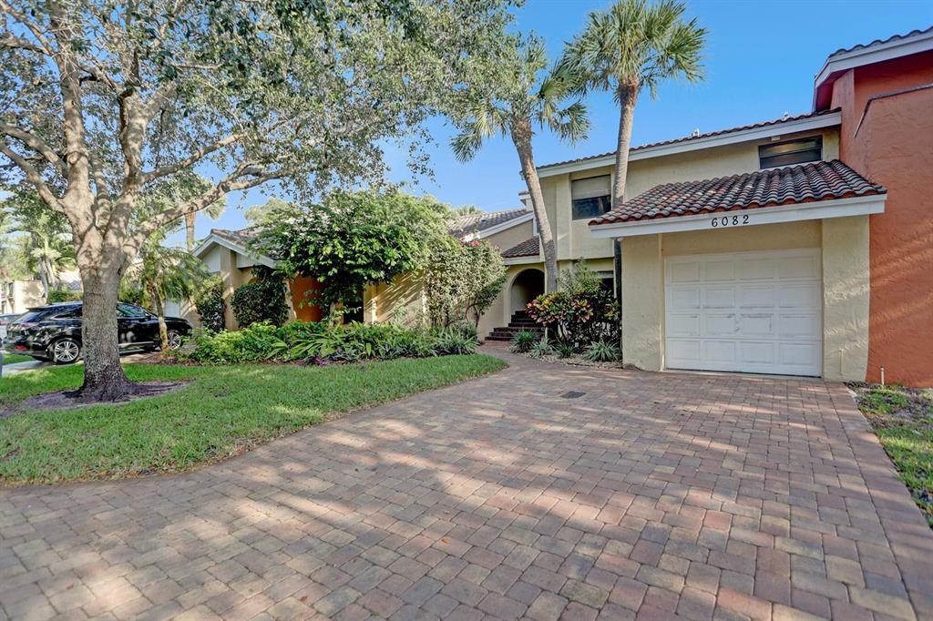 ESTADA OF LOS PASEOS - Residential Lease