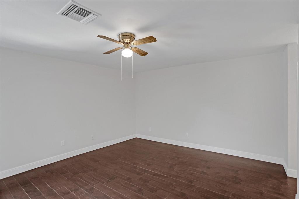 ESTADA OF LOS PASEOS - Residential Lease