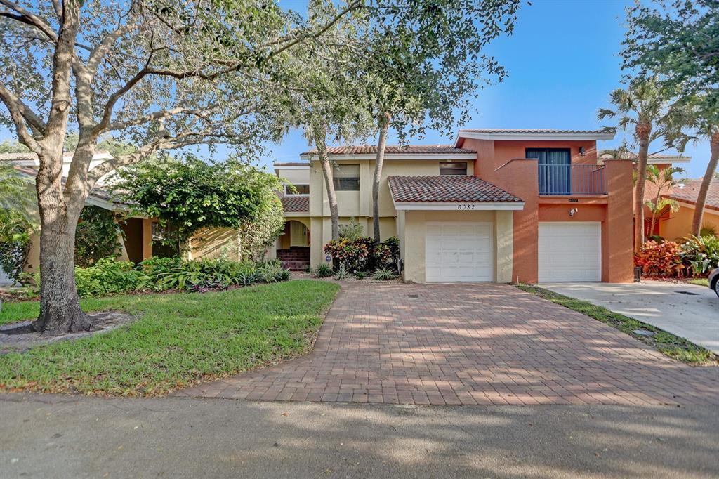 ESTADA OF LOS PASEOS - Residential Lease