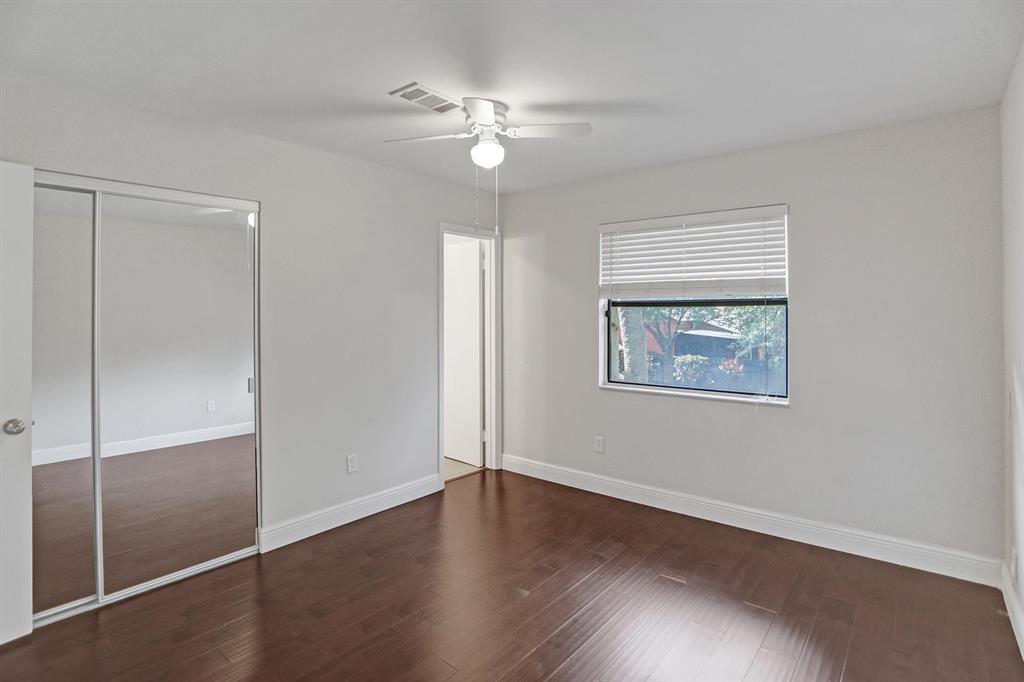 ESTADA OF LOS PASEOS - Residential Lease