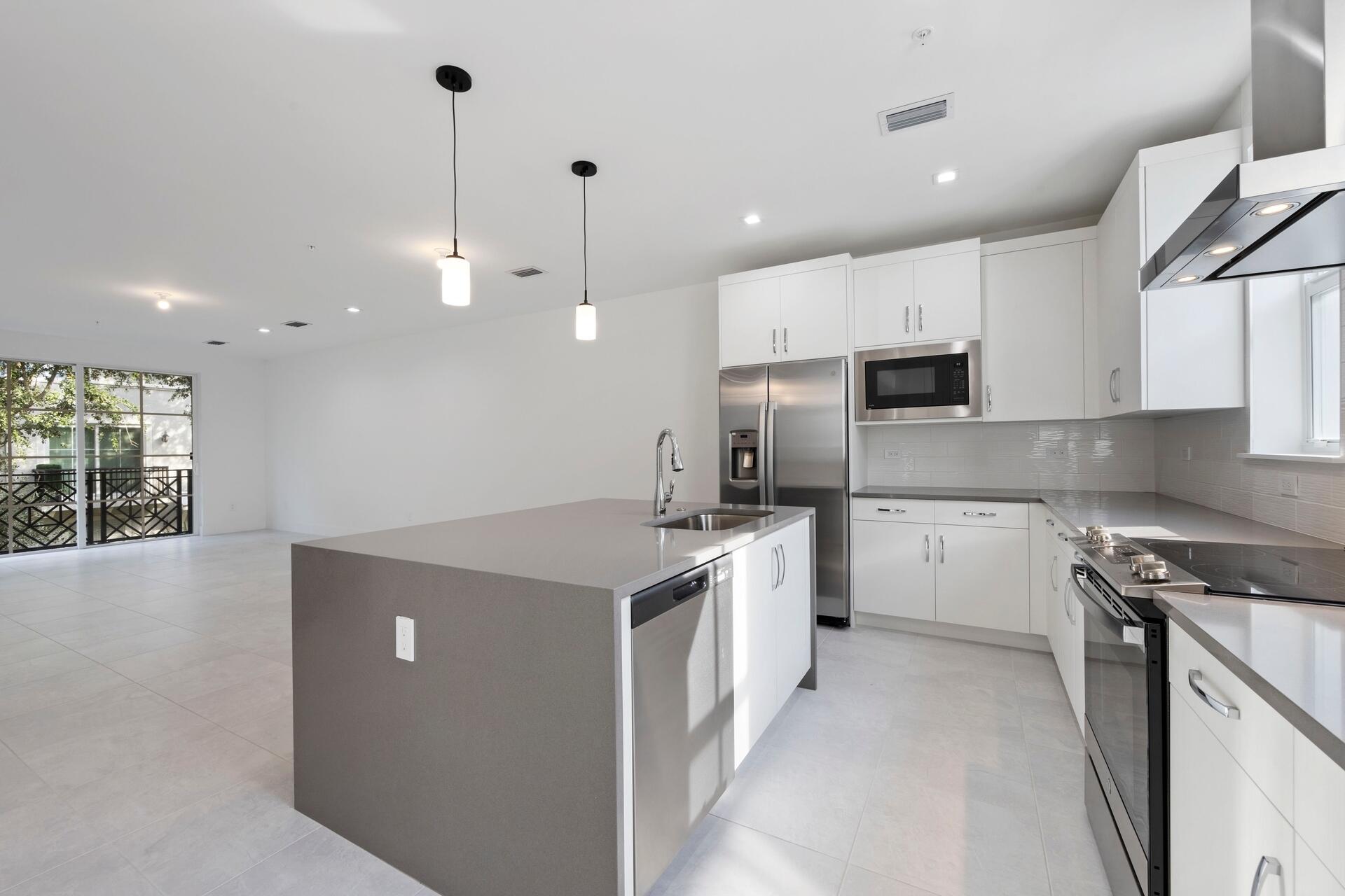 ATLANTIC GROVE - Residential