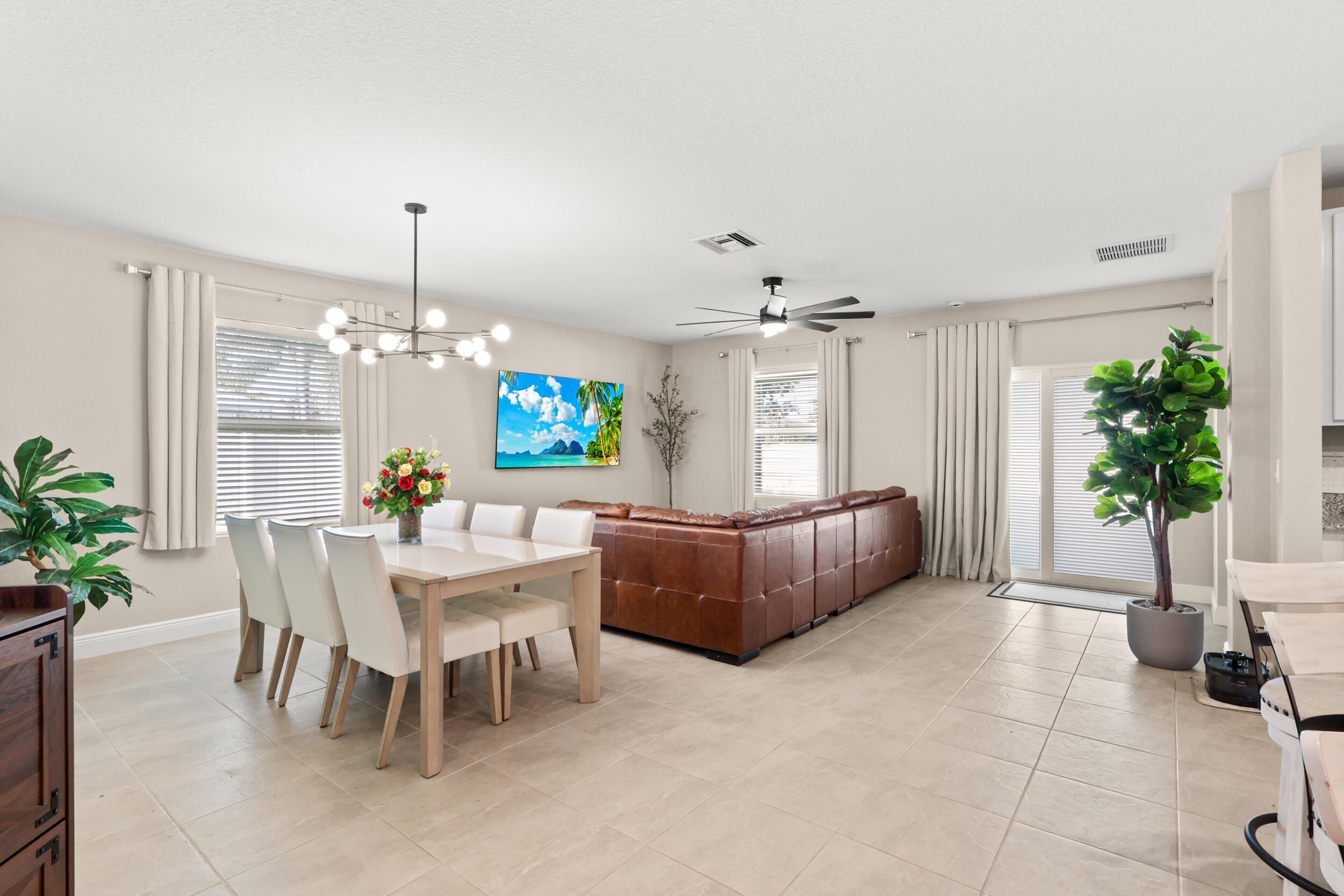 PORT ST LUCIE SECTION 33 - Residential