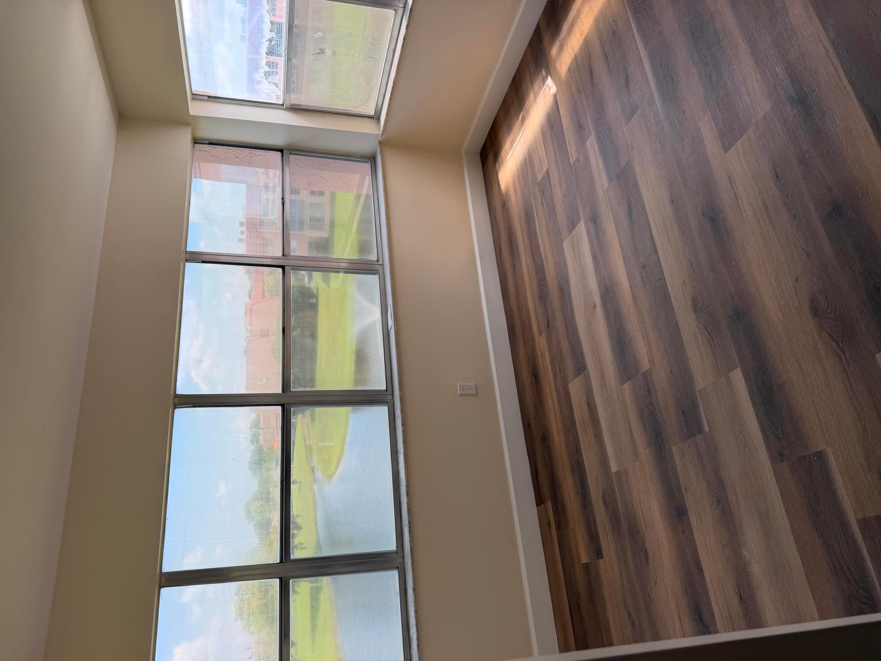 SUNRISE LAKES 128 CONDO - Residential