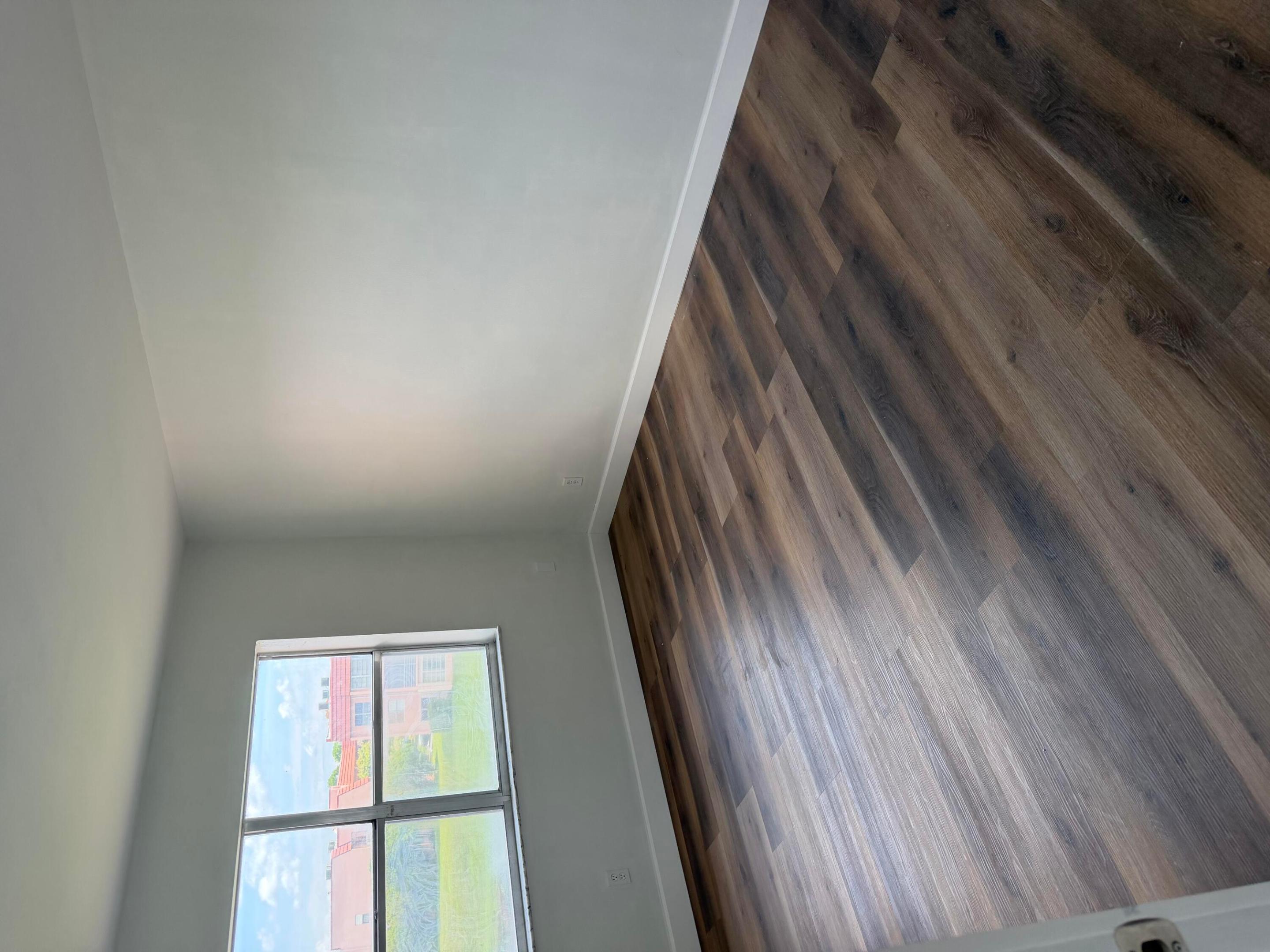 SUNRISE LAKES 128 CONDO - Residential