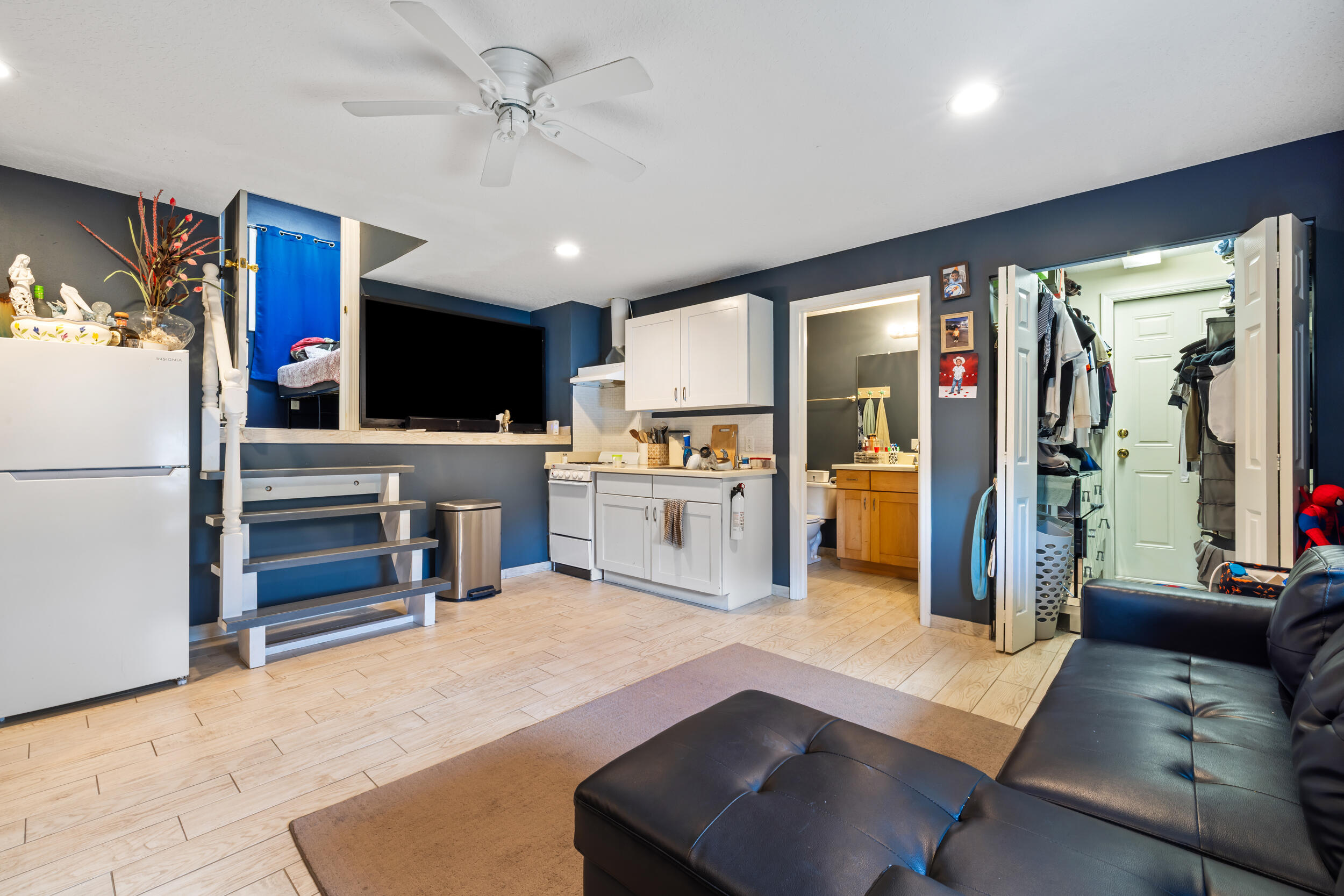 Acreage & Unrec - Residential