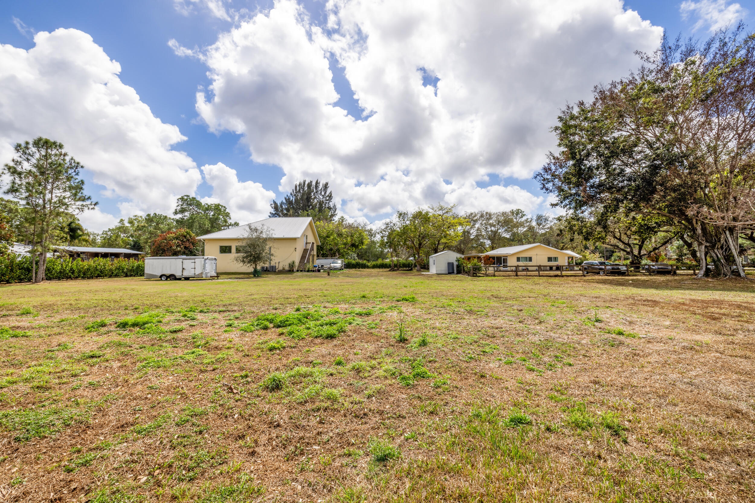 Acreage & Unrec - Residential