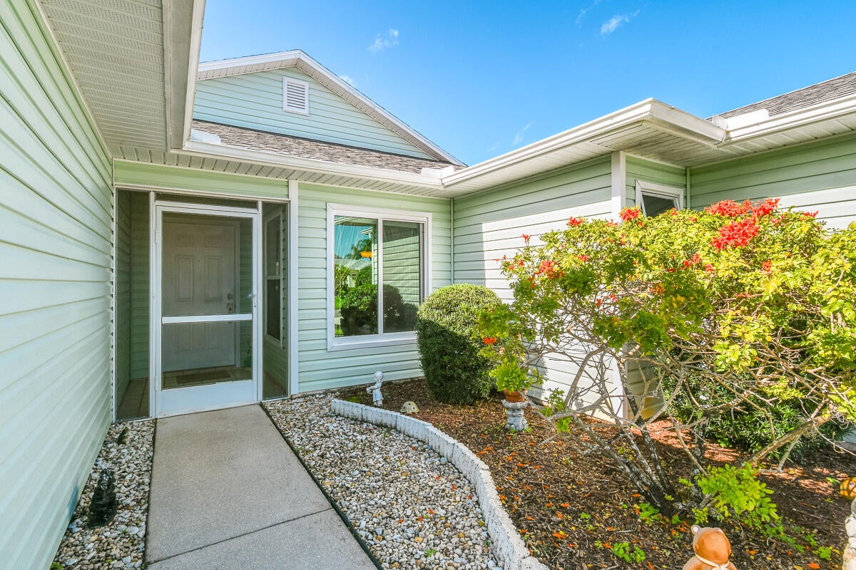 551 Paurotis Lane