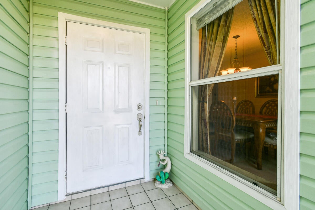 551 Paurotis Lane